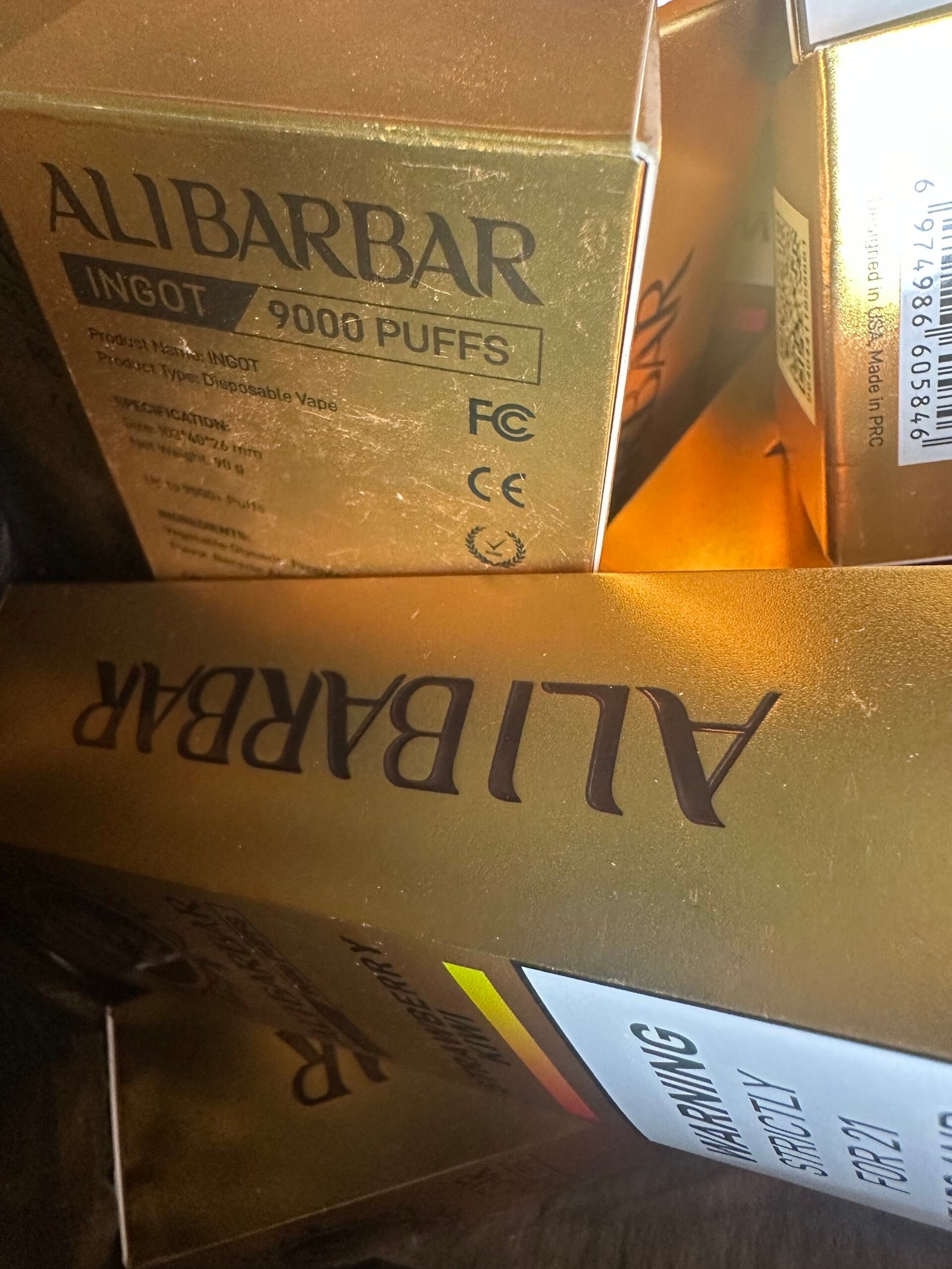 ALIBARBAR INGOT 9000 disposable vape customer product photo